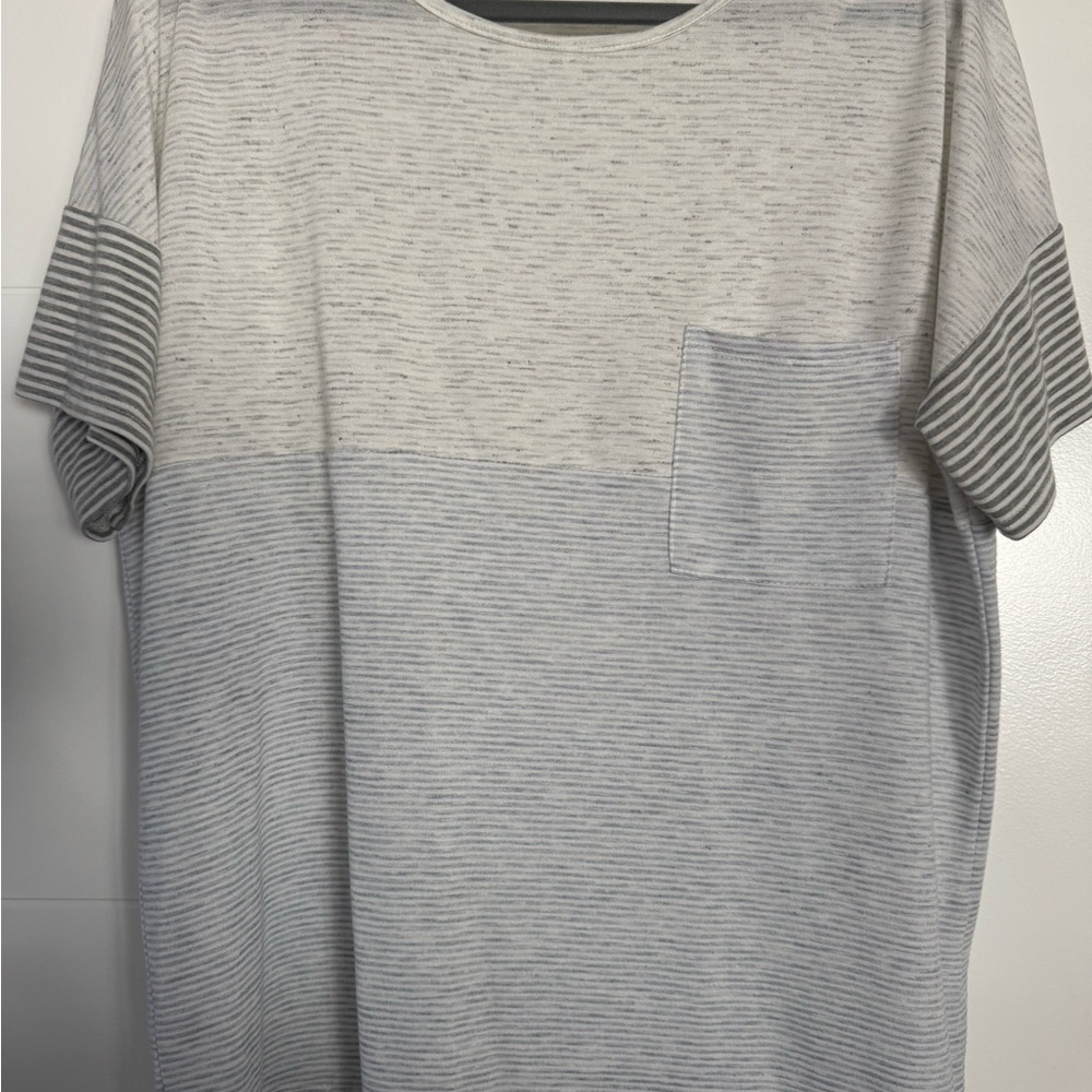 Pink Clover Light Gray & White Striped Short Sleeve Pocket Tee